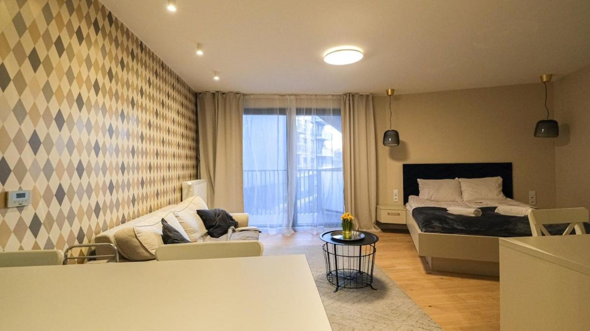 Comfy Old Town Apartment *